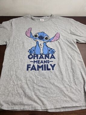 Gray Tee with Stitch Graphic - "Ohana Means Family"